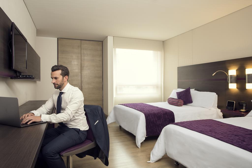 Mercure Bogota Bh Zona Financiera Екстериор снимка